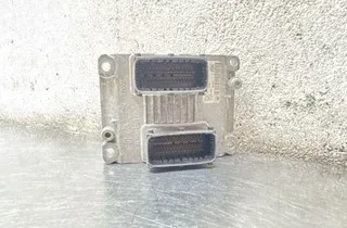 OPEL Corsa C (2000-2006) Riadiaca jednotka motora 24443796 34476353