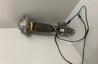 BMW X5 F15 (2013-2018) Pravý zadný tlmič nárazov 6867868 11597830