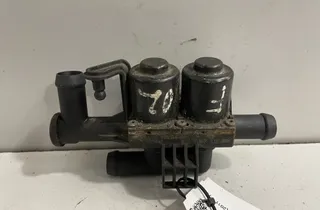 BMW 6 Series F06/F12/F13 (2010-2018) Клапан радиатора отопления 9119164 13857179