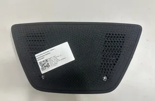 BMW X7 G07 (2018-2024)  Крышка динамика 9399276,9399315 27306282