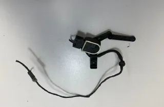 BMW M4 F82/F83 (2013-2020) Senzor výšky zadnej ľavej strany 6870000,6784072,6788569,6752797,2284258,6860843 29794789