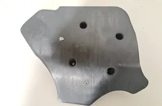 BMW 4 Series G22, G23, G26 (2020-2023) Prašná ochrana tlmiča nárazov 6876804 33509501