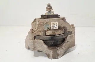 BMW 1 Series F20/F21 (2011-2020) Pravý motorový nosič 6859408 33566822