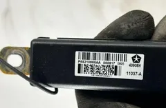 DODGE Challenger 3 generation (2008-2024) Zosilňovač antény na kufri P68210666AA 33346233