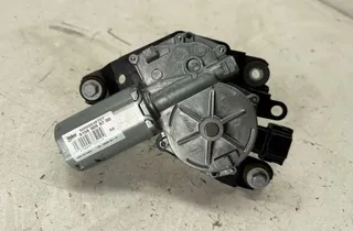 INFINITI Q30 1 generation (2016-2020) Tailgate Window Wiper Motor A1569068200 33580493