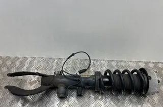 BMW X5 F15 (2013-2018) Pravý predný tlmič nárazov 6875083 34052000