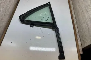 TOYOTA Yaris 4 generation (2020-2023) Стекло передней левой двери 43R00097 33187199