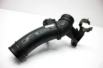 AUDI Q3 8U (2011-2020) Intercooler hadica 5N0145770G 31991198