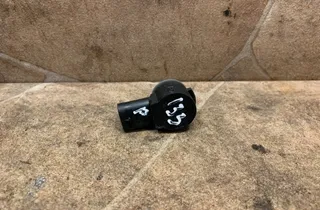 MERCEDES-BENZ GLE Coupe C292 (2015-2019) Передний парктроник A009055604 33394882