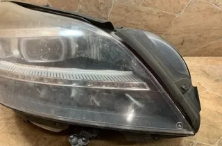 MERCEDES-BENZ CLS-Class C218/X218 (2011-2017) Pravé predné svetlo A2188209061 33532548