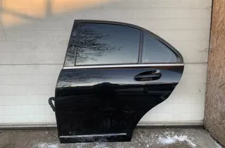 MERCEDES-BENZ C-Class W204/S204/C204 (2004-2015) Ľavé zadné dvere A2047320110 33792232