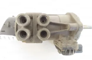 MAN TGS (2007-present) Hlavný brzdový ventil 81521306298 33710943