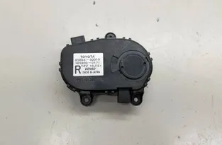 LEXUS GS 3 generation (2005-2012) Motor na vyrovnávanie svetlometu vpravo 85663-50010 33550941
