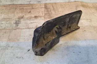 TOYOTA Corolla E120 (2000-2008) Rear Right Mudguard 33982663