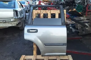 NISSAN X-Trail T30 (2001-2007) Rear Right Door 34527117