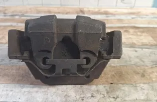 BMW 7 Series F01/F02 (2008-2015) Zadný pravý brzdový strmeň 4424,925 34002883