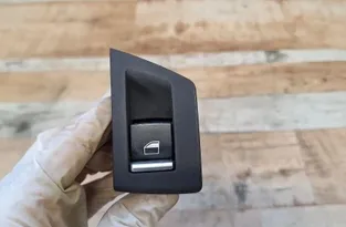 BMW 5 Series F10/F11 (2009-2017) Ovládač okna pravých zadných dverí 9163527,916352701 33981400