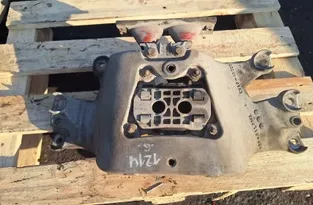 AUDI A6 C6/4F (2004-2011) Gearbox Mount Bracket 34526360