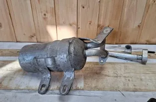 VOLVO V50 1 generation (2003-2012) Klimatizácia odvlhčovač 33997713