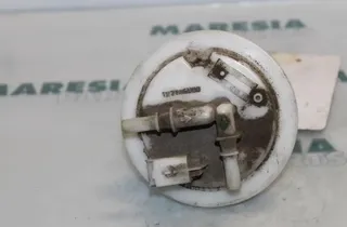 PEUGEOT 607 1 generation (2000-2008) Palivové čerpadlo 1525N0,1525K8,9636403980 26967873