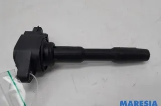 RENAULT Megane 3 generation (2008-2020) Vysokonapäťová zapalovacia cievka 224332428,224332428R 27136201