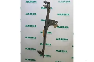 RENAULT Master 2 generation (1997-2010) Mechanizmus stierača predného čelného skla 7701052591 27389013