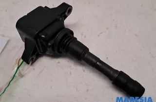 RENAULT Megane 3 generation (2008-2020) Vysokonapäťová zapalovacia cievka 224337085,224337085R 28080614