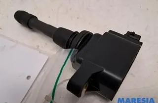 RENAULT Megane 3 generation (2008-2020) Vysokonapäťová zapalovacia cievka 224337085,224337085R 28085247