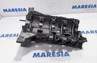 RENAULT Scenic 2 generation (2003-2010) Olejová vaňa 9685737310 34022912