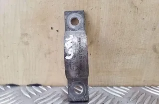 VOLKSWAGEN Touareg 2 generation (2010-2018) Задний левый кронштейн стабилизатора 7L8511418 26111695