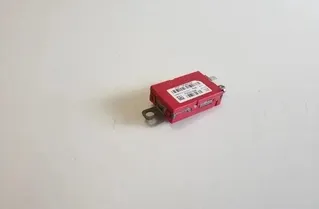 VOLVO V40 Cross Country 1 generation (2012-2020) Zosilňovač antény na kufri P30761698,7CP118C847EA 26234998