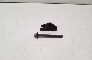 DODGE Nitro 1 generation (2007-2010) Injector holder 32175254