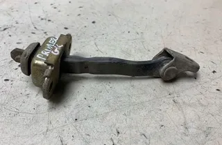 NISSAN Primera P12 (2001-2008) Pravý zadný dverový obmedzovač 34199575