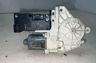 PEUGEOT 407 1 generation (2004-2010) Motor regulátora okna ľavých predných dverí 1137328401 34195368