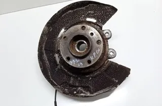 BMW 7 Series F01/F02 (2008-2015) Zadný ľavý náboj kolesa 6775853 33479884