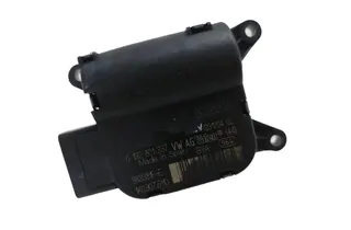 VOLKSWAGEN Golf 8 generation (2019-2023) Ventily na ovládanie vnútorného kúrenia 1K0907511D 33725047