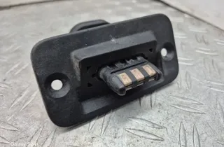 VOLKSWAGEN Caddy 3 generation (2004-2015) Kontaktný konektor dverí 2K5907437 32232928