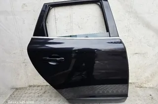VOLVO XC60 1 generation (2008-2017) Дверь задняя правая 33729238