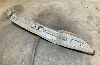 PEUGEOT Partner 2 generation (2008-2023) Завершение крыла 9681388180 33805036