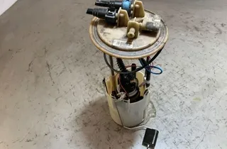 MERCEDES-BENZ Sprinter 2 generation (906) (2006-2018) V nádrži palivové čerpadlo A9064703094,18117 33807248