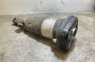 RENAULT Master 3 generation (2010-2023) ľavý zadný pneumatický tlmič nárazov 462400019937 33808449