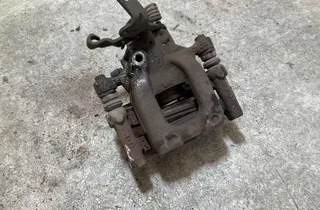 SKODA Yeti 1 generation (2009-2018) задний правый суппорт 33809468