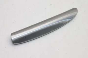 AUDI TT 8J (2006-2014) Rukoväť zatvárania pravých predných dverí 8J0867586 17235199