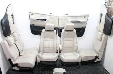 LAND ROVER Range Rover Sport 1 generation (2005-2013) Interiérové sedadlá s kitom dverí Heated 25793803