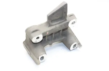 PEUGEOT 2008 2 generation (2019-2023) Držiak motora pravá strana 9826364780 26893142