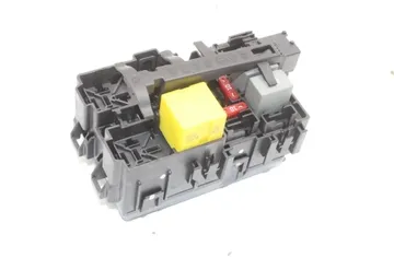 OPEL Combo E (2018-2023) Pojistková skrinka 9812661980 30766062