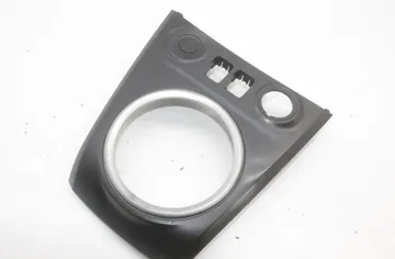 NISSAN NV200 1 generation (2009-2023) Plastový obklad páky prevodovky 33279768