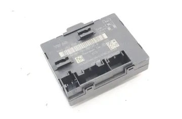 VOLKSWAGEN Tiguan 2 generation (2016-2024) Rear Left Door Control Unit 5Q0959595E 33336732