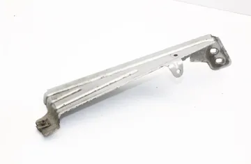 BMW X3 F25 (2010-2017) Predný pravý držiak blatníka 7267326 33371290