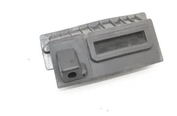 AUDI e-tron 1 generation (2018-2024) Rukoväť na zadnej klapke 6V0827566 33507620